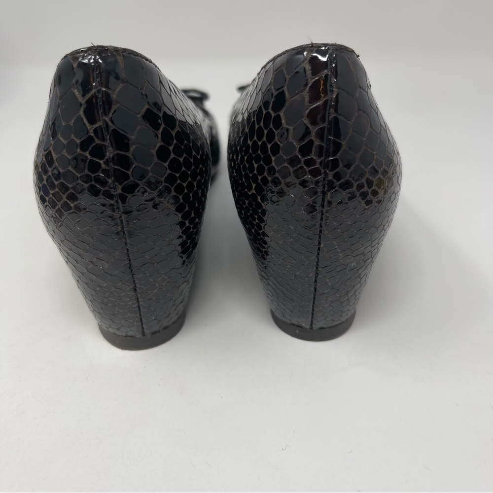 Stuart Weitzman Brown Python Embossed Leather Wed… - image 3